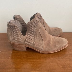 Vince Camuto Ankle boots